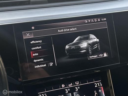 Audi e-tron e-tron 55 quattro advanced 95 kWh S-LINE PAKKET LUCHTVERING PANORAMADAK AUDI SPORTSTOELEN SFEERVE... ActivLease financial lease