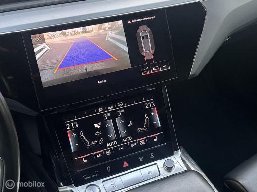 Audi e-tron e-tron 55 quattro advanced 95 kWh S-LINE PAKKET LUCHTVERING PANORAMADAK AUDI SPORTSTOELEN SFEERVE... ActivLease financial lease