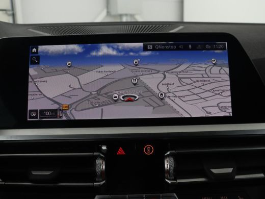 BMW 3 Serie 318i High Executive | Sport Line | Leder | Stoelverwarming | Camera | Sportstoelen | Carplay | Sf... ActivLease financial lease