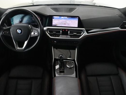 BMW 3 Serie 318i High Executive | Sport Line | Leder | Stoelverwarming | Camera | Sportstoelen | Carplay | Sf... ActivLease financial lease
