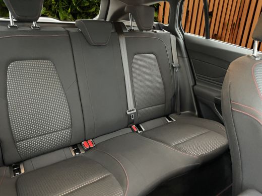 Ford Focus 1.0 EcoBoost Hybrid ST Line | Adapt. Cruise | Afn. Trekhaak | 1500kg trekgewicht! | Draadloos App... ActivLease financial lease