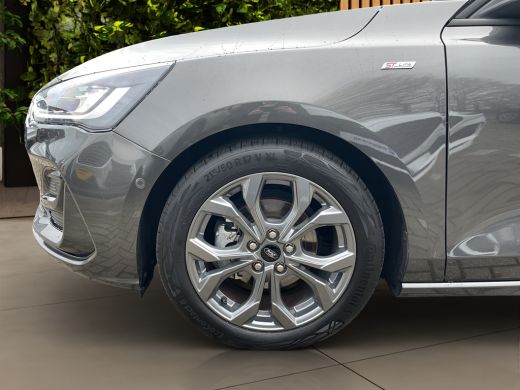 Ford Focus 1.0 EcoBoost Hybrid ST Line | Adapt. Cruise | Afn. Trekhaak | 1500kg trekgewicht! | Draadloos App... ActivLease financial lease