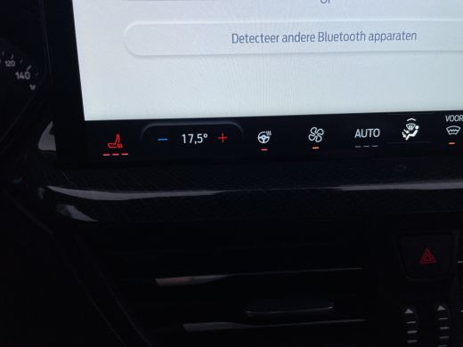 Ford Focus 1.0 EcoBoost Hybrid ST Line | Adapt. Cruise | Afn. Trekhaak | 1500kg trekgewicht! | Draadloos App... ActivLease financial lease