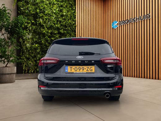 Ford Focus 1.0 EcoBoost Hybrid Titanium X | AGR-stoel | B&O | Elek. Trekhaak | Stoel-stuurverw. | LED | 17'' ActivLease financial lease