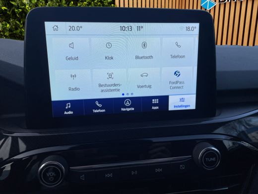 Ford Kuga 2.5 PHEV ST-Line | Apple Carplay | Standkachel | DAB | Camera | 19'' ActivLease financial lease