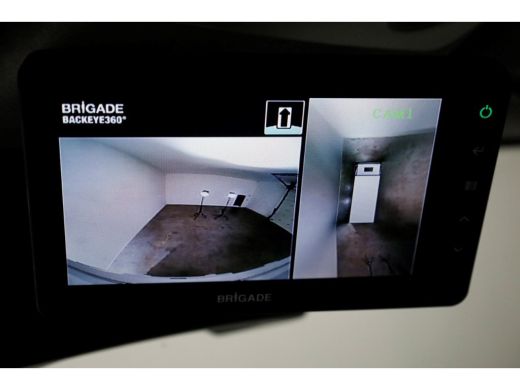 Iveco Daily 35S16 160pk HiMatic Automaat Bakwagen met laadklep en zijdeur 10-2022 ActivLease financial lease