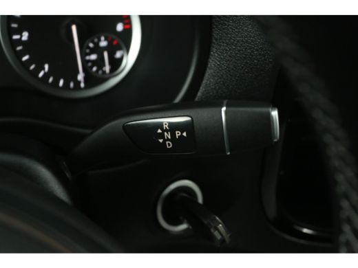 Mercedes-Benz Vito 114 CDI Lang | Aut. | Adap. Cruise | Camera | Clima | 3-Zits | Trekh. | Carplay | Parkeersens. | ... ActivLease financial lease