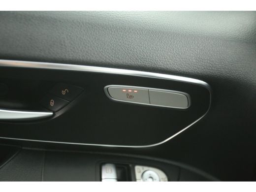 Mercedes-Benz Vito 114 CDI Lang | Aut. | Adap. Cruise | Camera | Clima | 3-Zits | Trekh. | Carplay | Parkeersens. | ... ActivLease financial lease