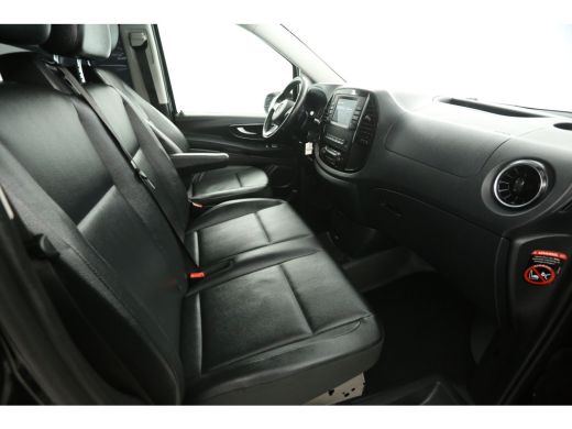 Mercedes-Benz Vito 114 CDI Lang | Aut. | Adap. Cruise | Camera | Clima | 3-Zits | Trekh. | Carplay | Parkeersens. | ... ActivLease financial lease