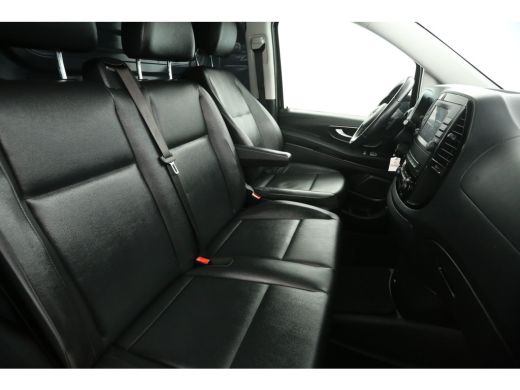 Mercedes-Benz Vito 114 CDI Lang | Aut. | Adap. Cruise | Camera | Clima | 3-Zits | Trekh. | Carplay | Parkeersens. | ... ActivLease financial lease