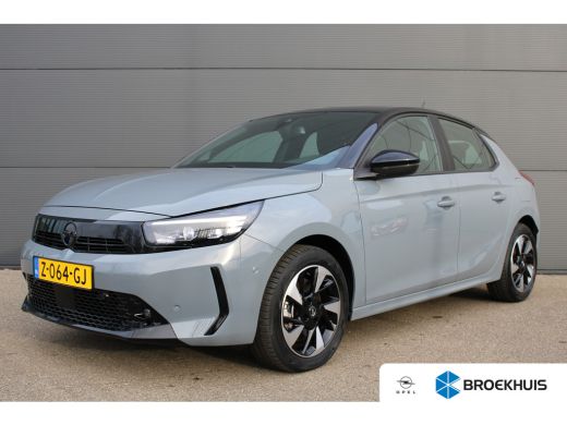 Opel Corsa-e GS 50 kWh | Fase 3 laden | Navi by app | Camera | All season | 9.000km | BTW | Lichtmetaal |