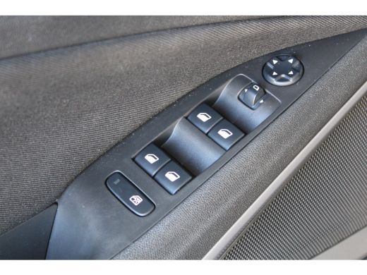 Opel Crossland 1.2 Turbo Edition | Apple CarPlay/ Android Auto | Achteruitrijcamera | Navigatiesysteem | LED kop... ActivLease financial lease