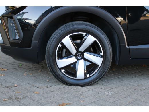 Opel Crossland 1.2 Turbo Edition | Apple CarPlay/ Android Auto | Achteruitrijcamera | Navigatiesysteem | LED kop... ActivLease financial lease