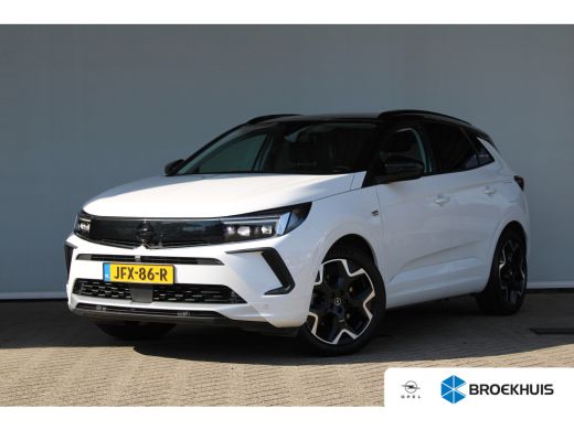 Opel Grandland 1.6 Plug-In Hybrid 4X4 | Matrix LED koplampen | Stoel & stuur verwarmd | Alcantara bekleding | Cr...