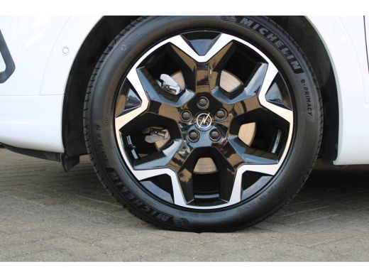 Opel Grandland 1.6 Plug-In Hybrid 4X4 | Matrix LED koplampen | Stoel & stuur verwarmd | Alcantara bekleding | Cr... ActivLease financial lease