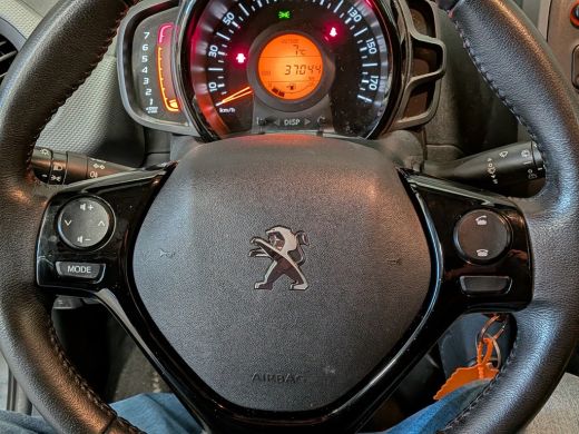 Peugeot 108 1.0 e-VTi Active | Airco | Bluetooth | Elec. ramen & Sp. | Centrale vergr. | Privacy Glass | Airc... ActivLease financial lease