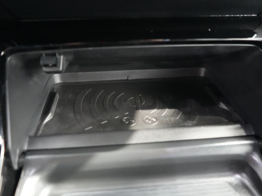 Peugeot 208 Hybrid 100 e-DCS6 GT | Achteruitrijcamera | Apple Carplay/Android Auto|telefoonintegratie premium... ActivLease financial lease