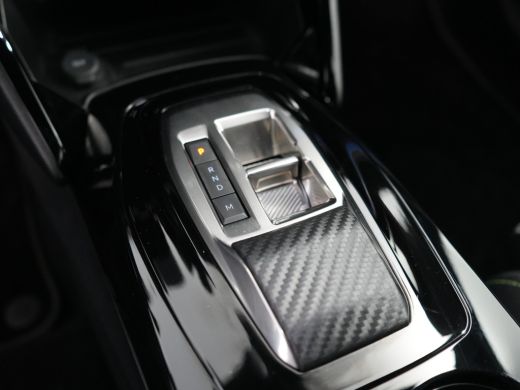 Peugeot 208 Hybrid 100 e-DCS6 GT | Achteruitrijcamera | Apple Carplay/Android Auto|telefoonintegratie premium... ActivLease financial lease