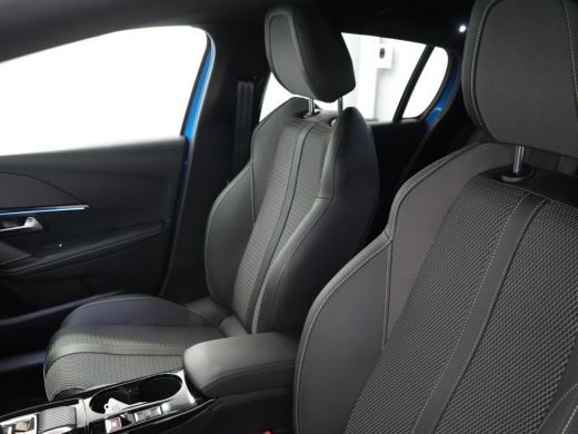 Peugeot 208 Hybrid 100 e-DCS6 GT | Achteruitrijcamera | Apple Carplay/Android Auto|telefoonintegratie premium... ActivLease financial lease