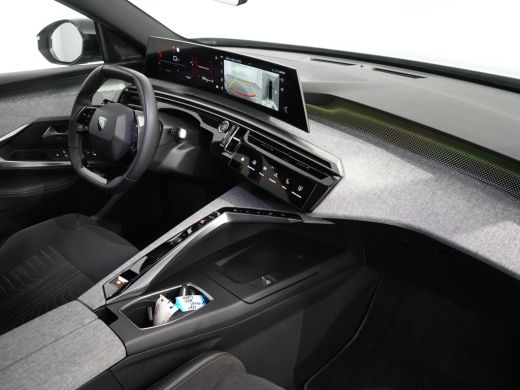 Peugeot 3008 1.2 Hybrid 136 GT | Achteruitrijcamera | Apple Carplay/Android Auto|telefoonintegratie premium | ... ActivLease financial lease