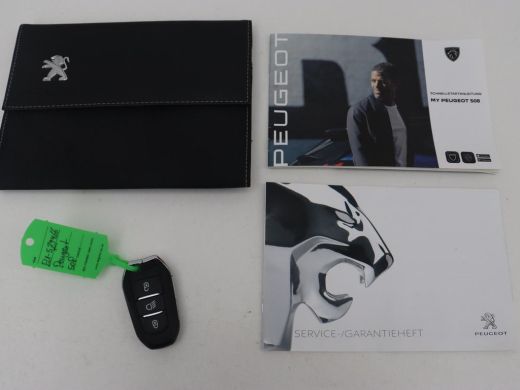 Peugeot 508 1.6 HYbrid 225 Allure | Stoelverwarming | Trekhaak | Adaptive cruise | Camera | Carplay | Half le... ActivLease financial lease