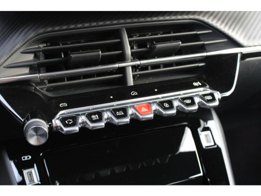 Peugeot e-208 EV GT 50 kWh | Fase 3 laden | Nieuw model | BTW | Navigatie | Camera voor + achter | ActivLease financial lease