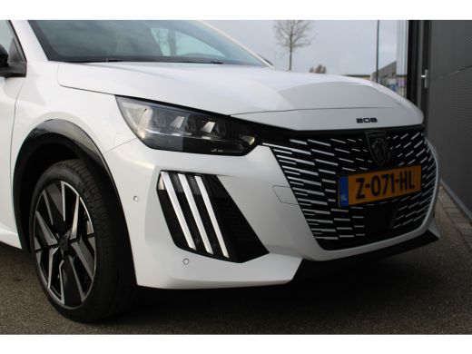 Peugeot e-208 EV GT 50 kWh | Fase 3 laden | Nieuw model | BTW | Navigatie | Camera voor + achter | ActivLease financial lease