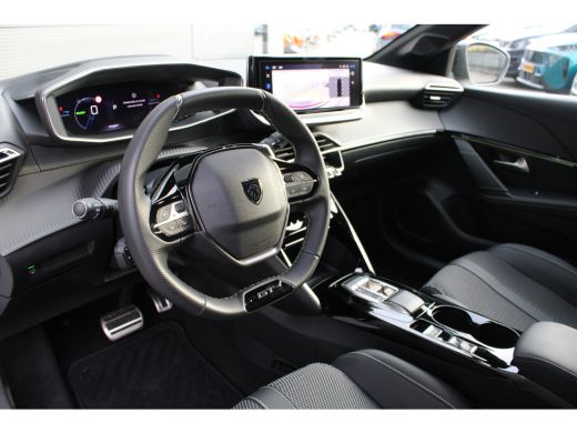 Peugeot e-208 EV GT 50 kWh | Fase 3 laden | Nieuw model | BTW | Navigatie | Camera voor + achter | ActivLease financial lease