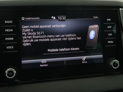 Skoda Karoq 1.0 TSI Business Edition | Panoramadak | Trekhaak | Carplay | Navigatie | Park Assist  | Climate ... ActivLease financial lease