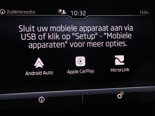 Skoda Karoq 1.0 TSI Business Edition | Panoramadak | Trekhaak | Carplay | Navigatie | Park Assist  | Climate ... ActivLease financial lease