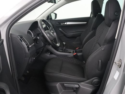 Skoda Karoq 1.0 TSI Business Edition | Panoramadak | Trekhaak | Carplay | Navigatie | Park Assist  | Climate ... ActivLease financial lease