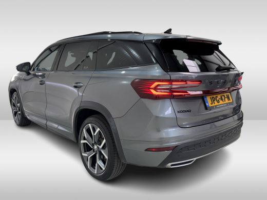 Skoda Kodiaq 1.5 TSI 204pk PHEV Sportline | Pano dak | Trekhaak ActivLease financial lease