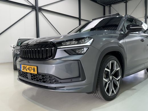 Skoda Kodiaq 1.5 TSI 204pk PHEV Sportline | Pano dak | Trekhaak ActivLease financial lease