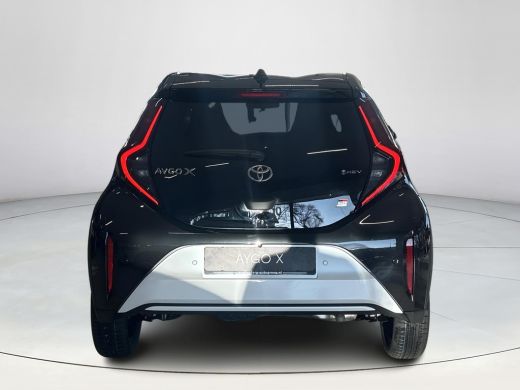 Toyota Aygo Hybrid 115 GR Sport ActivLease financial lease