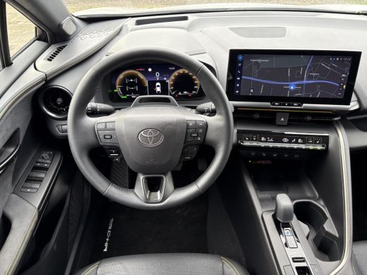 Toyota C-HR 2.0 Hybrid 200 Premi&egrave;re Edition AWD **BOMVOL OPTIES/ PANORAMA DAK/ GEHEUGEN VOORSTOEL/ 360 CAMERA... ActivLease financial lease