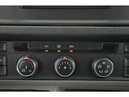 Volkswagen Crafter 35 2.0 TDI L3H3 | 140PK | 3000kg Trekgew. | Trekh. | Airco | Cruise ActivLease financial lease