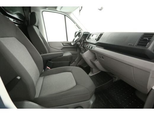 Volkswagen Crafter 35 2.0 TDI L3H3 | 140PK | 3000kg Trekgew. | Trekh. | Airco | Cruise ActivLease financial lease