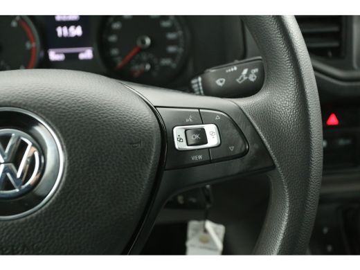 Volkswagen Crafter 35 2.0 TDI L4H3 | 177PK | 3000kg Trekgew. | Aut. | Airco | 3-Zits | Carplay | Trekh. | Camera | P... ActivLease financial lease