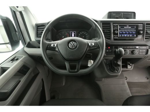 Volkswagen Crafter 35 2.0 TDI L4H3 | 177PK | 3000kg Trekgew. | Aut. | Airco | 3-Zits | Carplay | Trekh. | Camera | P... ActivLease financial lease