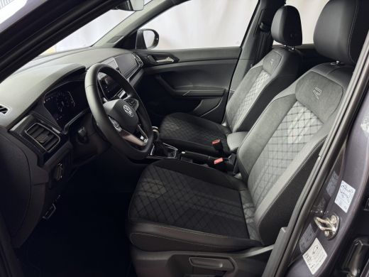 Volkswagen T-Cross ✅NIEUWE AUTO✅ TSI 115PK R-LINE EDITION TREKHAAK LED LMV IQ CAMERA STOELVERW ✅2025✅ "Volkswagen ri... ActivLease financial lease