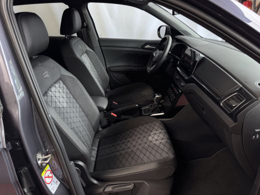 Volkswagen T-Cross ✅NIEUWE AUTO✅ TSI 115PK R-LINE EDITION TREKHAAK LED LMV IQ CAMERA STOELVERW ✅2025✅ "Volkswagen ri... ActivLease financial lease