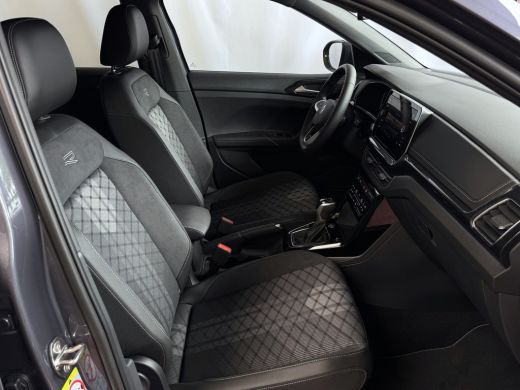 Volkswagen T-Cross ✅NIEUWE AUTO✅ TSI 115PK R-LINE EDITION TREKHAAK LED LMV IQ CAMERA STOELVERW ✅2025✅ "Volkswagen ri... ActivLease financial lease