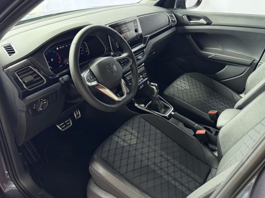 Volkswagen T-Cross ✅NIEUWE AUTO✅ TSI 115PK R-LINE EDITION TREKHAAK LED LMV IQ CAMERA STOELVERW ✅2025✅ "Volkswagen ri... ActivLease financial lease