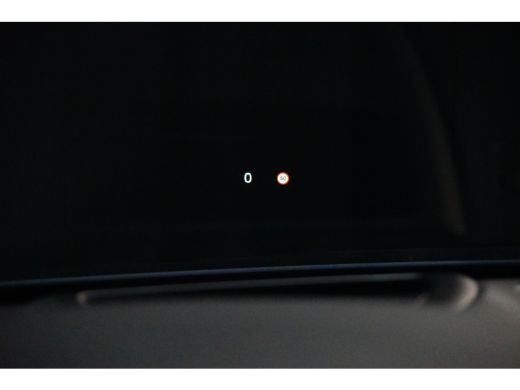 Volvo  V60 2.0 T6 Plug-in hybrid AWD Ultra Dark | Trekhaak | Panoramadak | BLIS | PDC V+A en camera | Stoel ... ActivLease financial lease