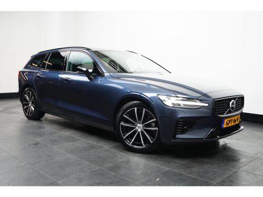 Volvo  V60 2.0 T6 Plug-in hybrid AWD Ultra Dark | Trekhaak | Panoramadak | BLIS | PDC V+A en camera | Stoel ... ActivLease financial lease