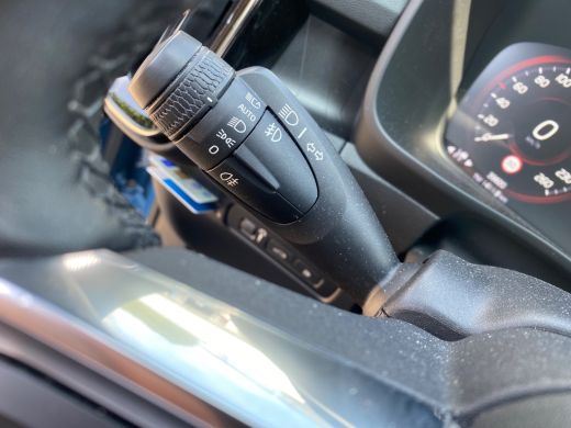 Volvo  XC40 1.5 T5 Recharge Ultimate Dark | Trekhaak | Panoramadak | PDC V+A en camera | Harman & Kardon Audi... ActivLease financial lease