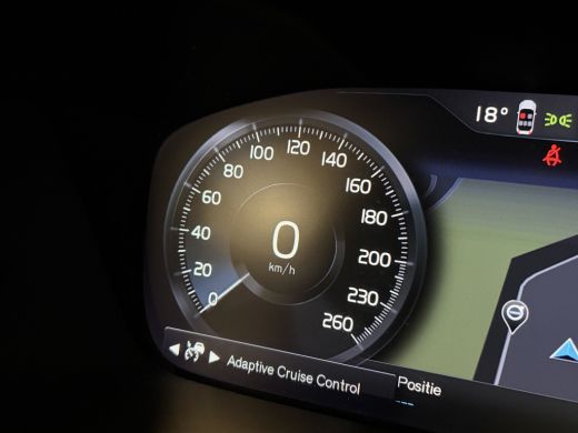 Volvo  XC40 T2 Aut. R-Design Schuifdak | Adaptieve Cruise Control | Stoel en Stuurwielverwarming | Parkeercam... ActivLease financial lease