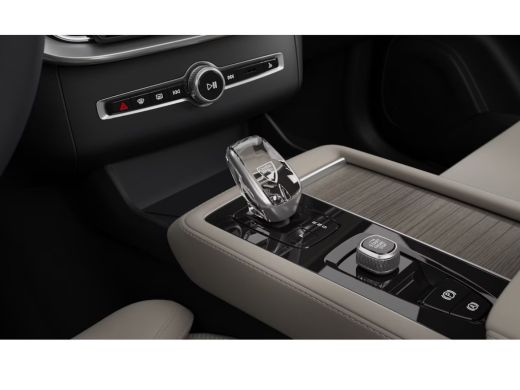 Volvo  XC90 2.0 T8 Plug-in hybrid AWD Ultra Bright | Gelamineerde zijruiten rondom | Bowers & Wilkins audiosy... ActivLease financial lease