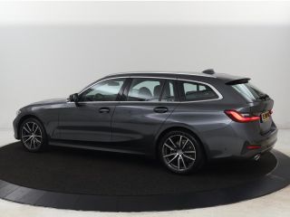 BMW 3 Serie 318i High Executive | Sport Line | Leder | Stoelverwarming | Camera | Sportstoelen | Carplay | Sf...