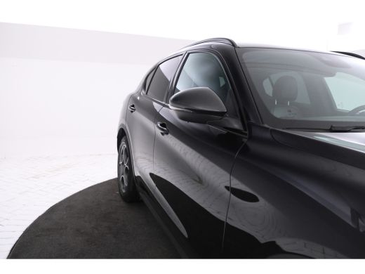 Alfa Romeo Stelvio 2.2d B-Tech Alles zwart, Volledier, Climate, Trkehaak, ActivLease financial lease